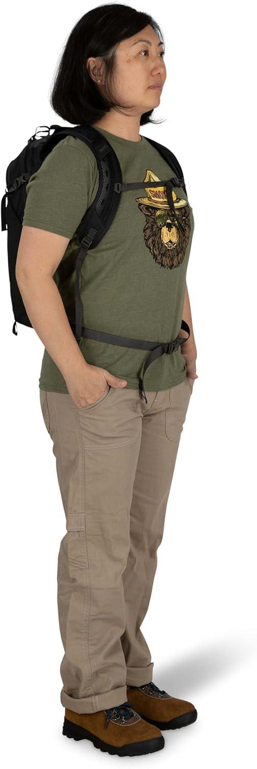 imageOsprey Sportlite 15L Lightweight Hiking Backpack with Hydraulics Reservoir for Men and Women AlkalineHotspot PinkPine Leaf Green
