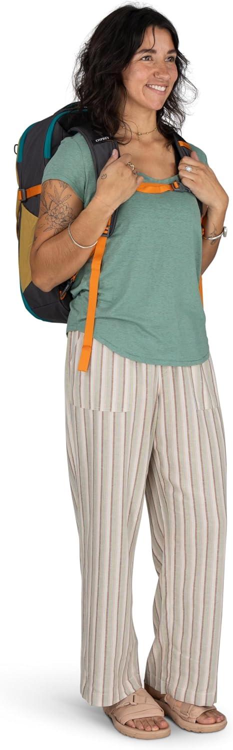 imageDaylite CarryOn Travel Pack 35L CarryOn BackpackBlack