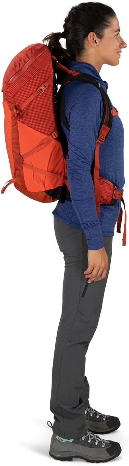 imageOsprey Tempest Pro 30L Womens Hiking Backpack with Hipbelt Mars OrangeMars Orange