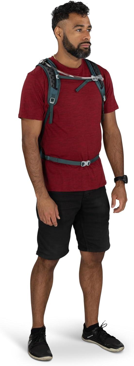 imageOsprey Sportlite Lightweight Hiking Backpack with Hydraulics Reservoir for Men amp Women Everyday Hydration Travel BagGraphite Purple