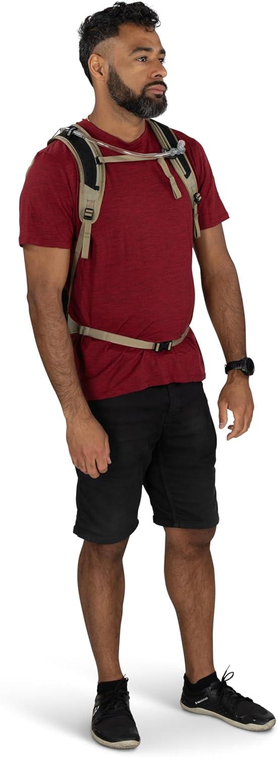 imageOsprey Sportlite Lightweight Hiking Backpack with Hydraulics Reservoir for Men amp Women Everyday Hydration Travel BagOlive Tan