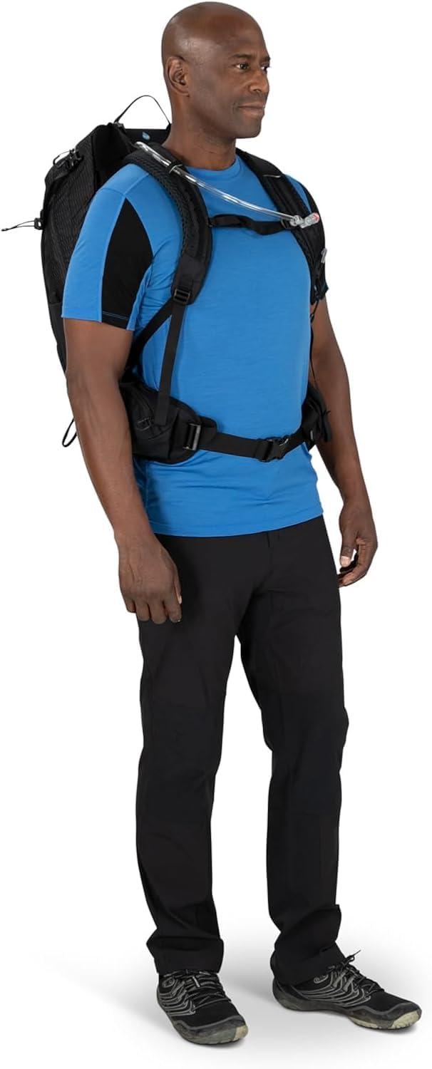 imageOsprey Manta 24L Mens Hiking Backpack with Hydraulics Reservoir Oak Leaf OrangeOak Leaf Orange