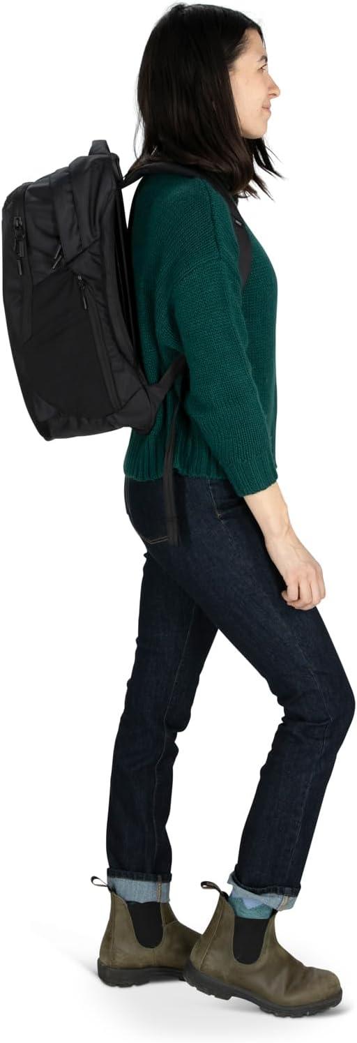 imageOsprey Aoede 21L Commuter Airspeed Backpack Tan ConcreteBlack