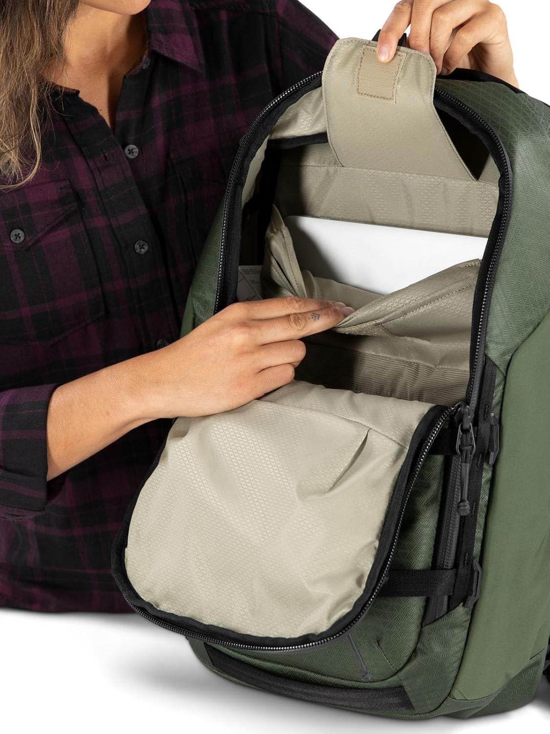 imageOsprey Archeon 30L Backpacking Backpack for Men and Women BlackScenic Valley
