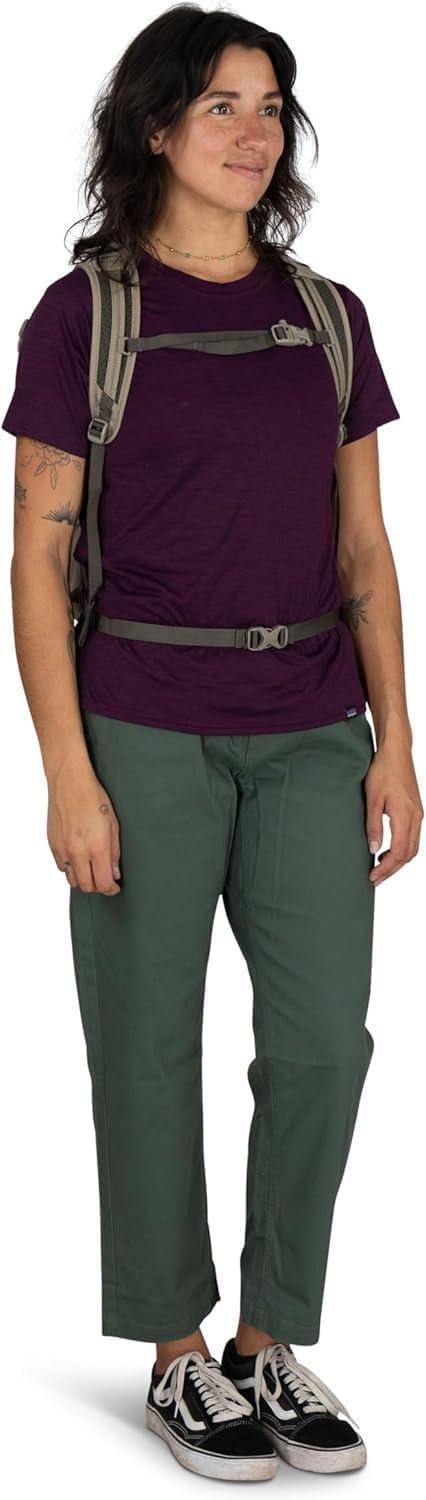 imageOsprey Daylite Commuter Backpack Lightweight Everyday Bag with Laptop Sleeve Bottle PocketsSmoky Desert PrintMagma Brown